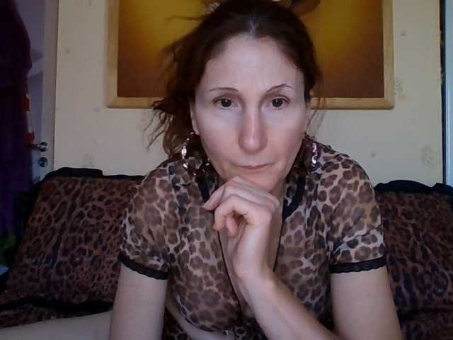 angelique4 live cam on BongaCams