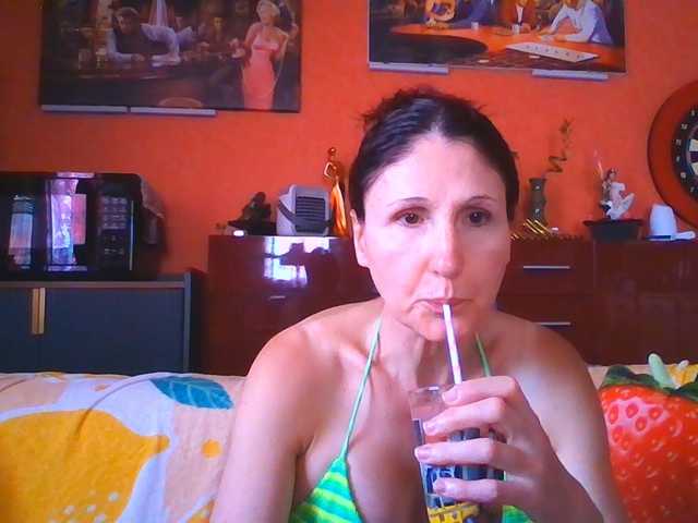 Angelique4