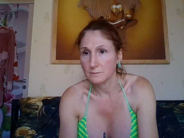 angelique4 live cam on BongaCams