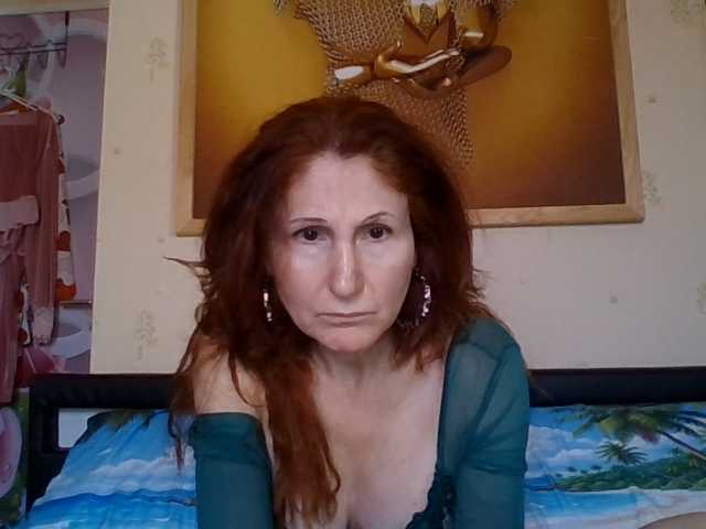 angelique4 live cam on BongaCams