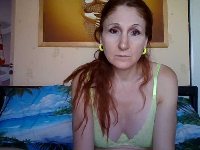 Angelique4 live cam
