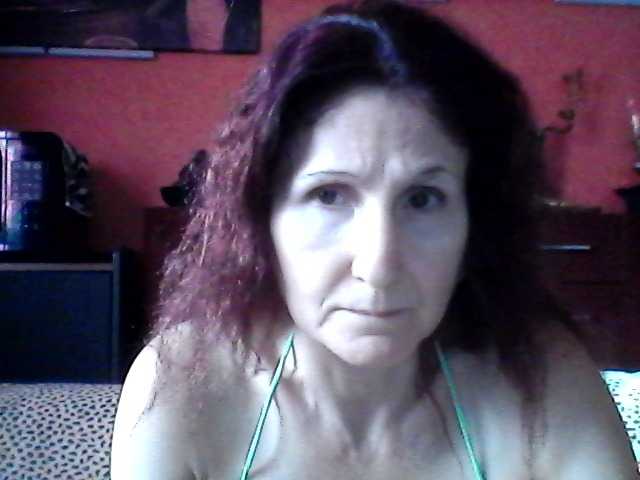 angelique4 live cam on BongaCams