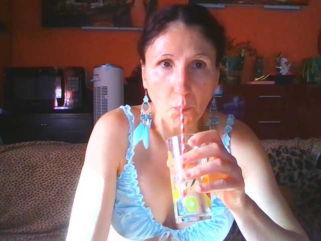 angelique4