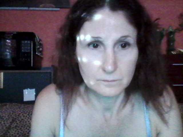 angelique4 live cam on BongaCams