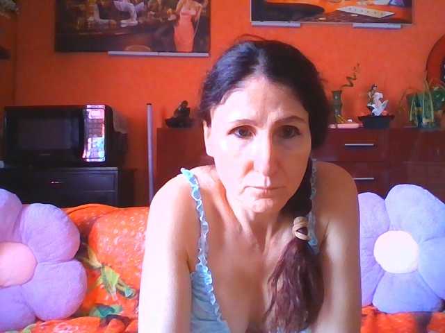 angelique4 live cam on BongaCams