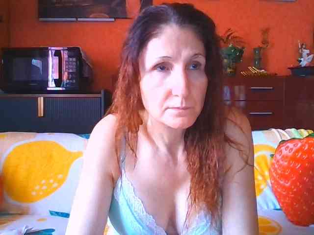 angelique4's live room
