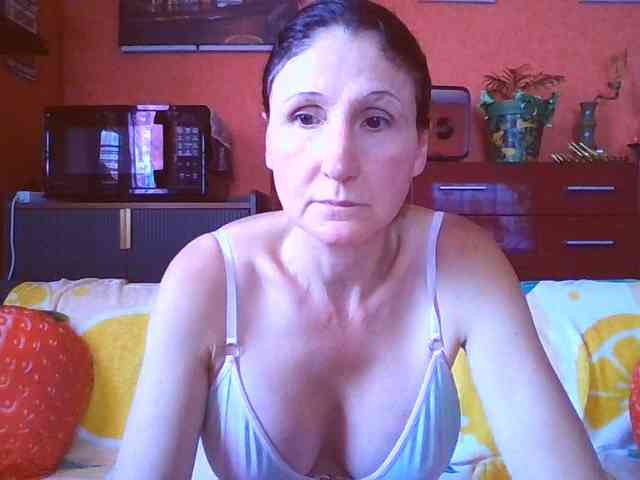 angelique4