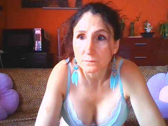 angelique4
