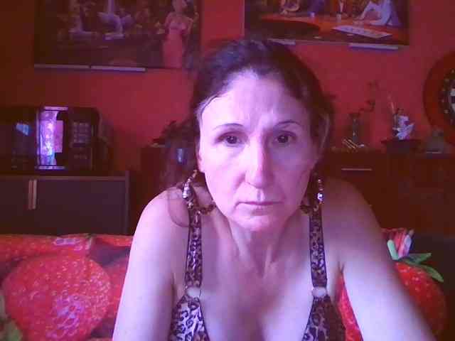 angelique4