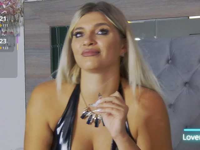 LoreHottie