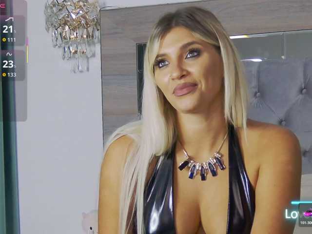LoreHottie