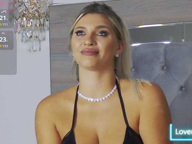 LoreHottie