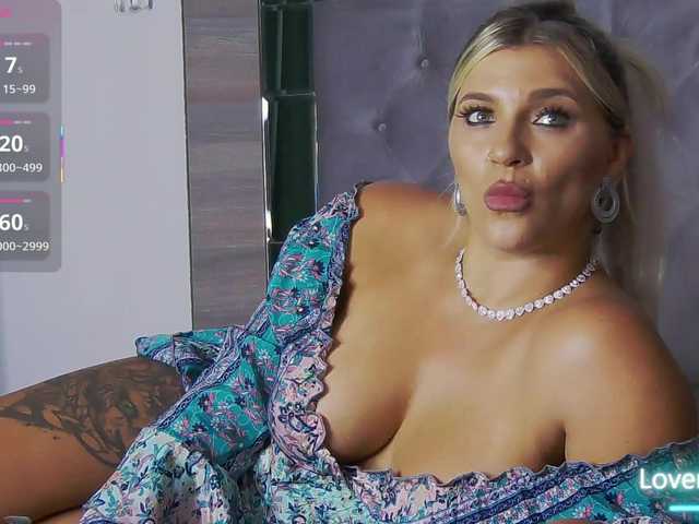 LoreHottie