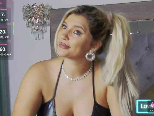 LoreHottie