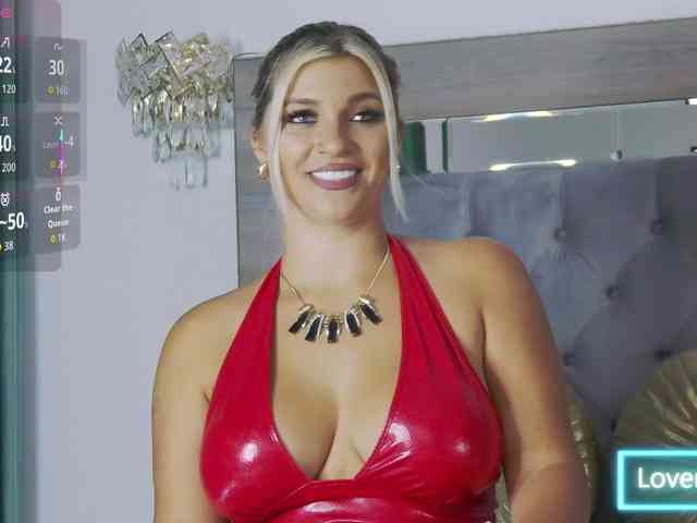 LoreHottie webcam