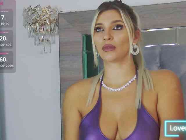LoreHottie