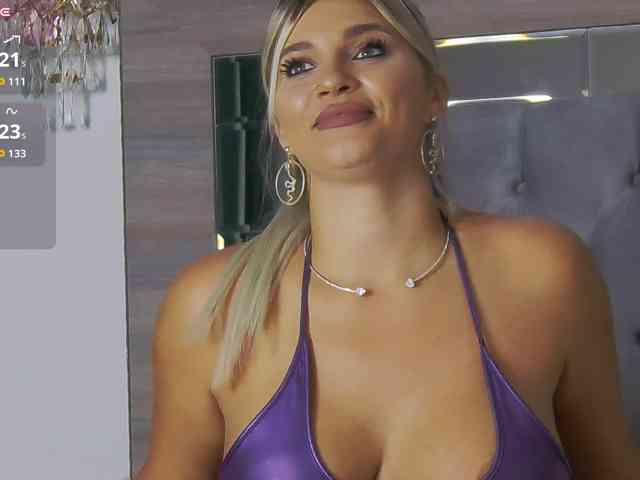 lorehottie lorehottie