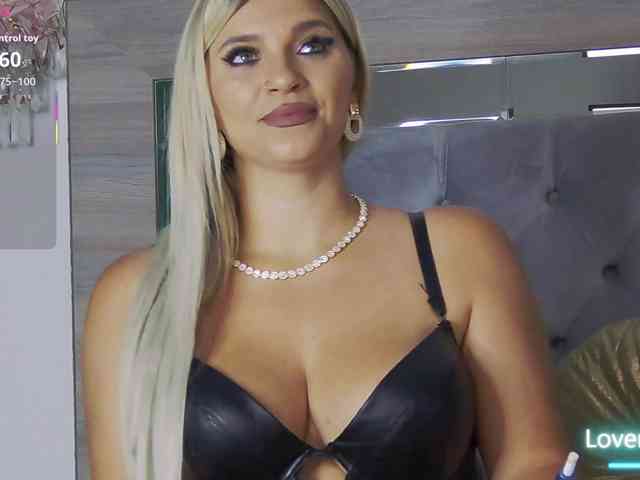 LoreHottie