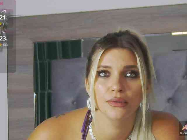 lorehottie