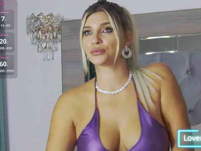 lorehottie