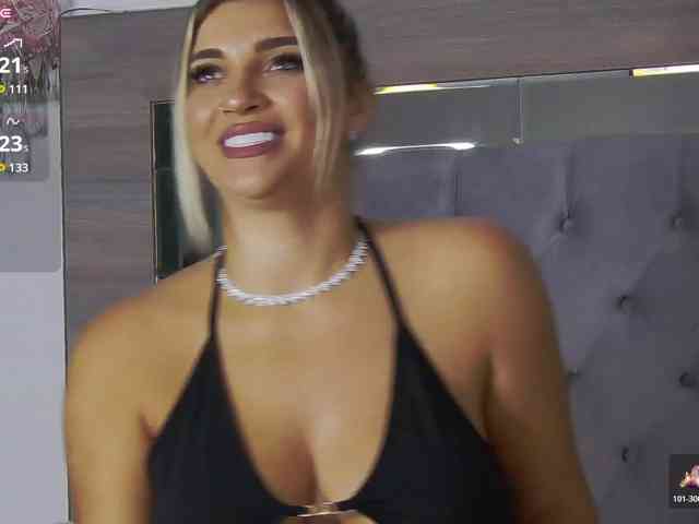 lorehottie