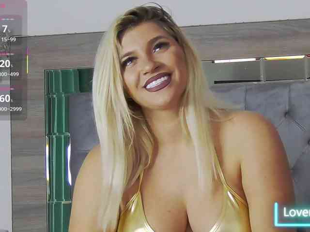 lorehottie lorehottie