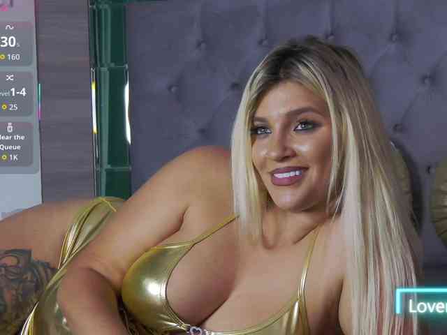 LoreHottie