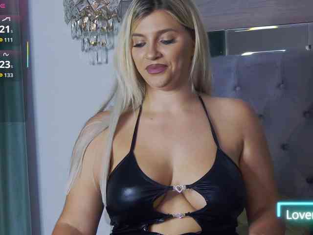 LoreHottie