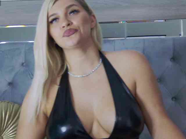 LoreHottie