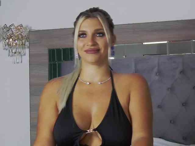 lorehottie
