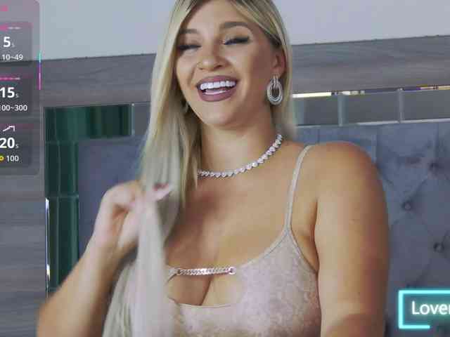 LoreHottie
