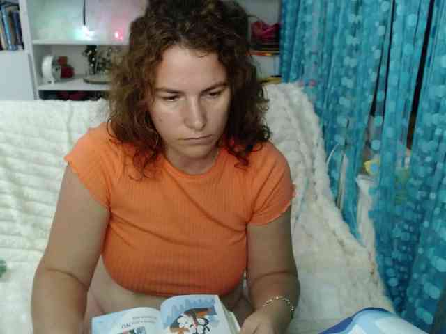 DomSubFemme webcam
