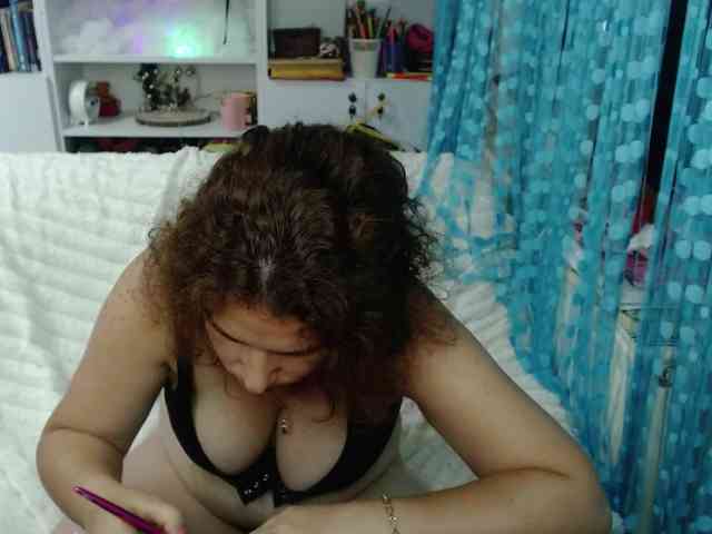 DomSubFemme webcam