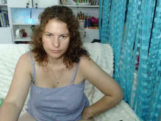 DomSubFemme webcam