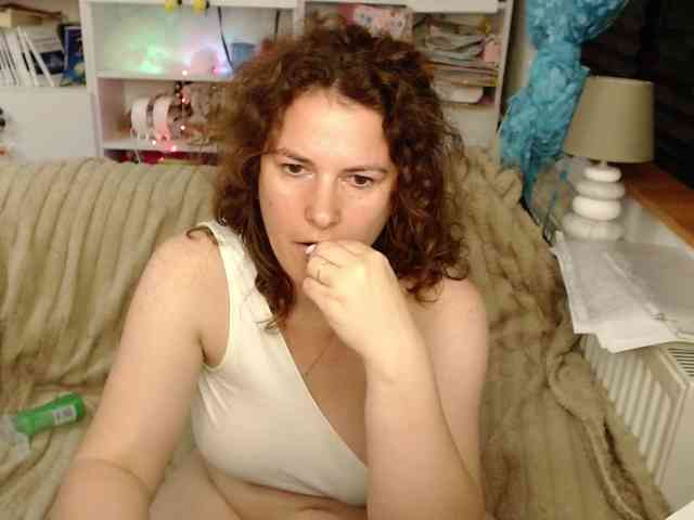 DomSubFemme webcam