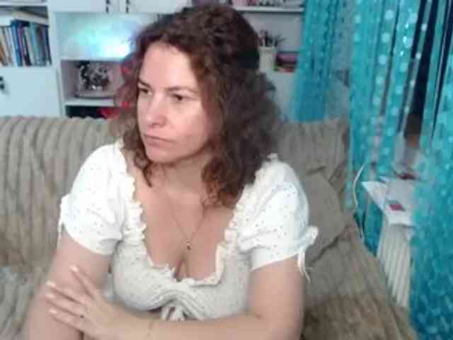 Modèle: DomSubFemme