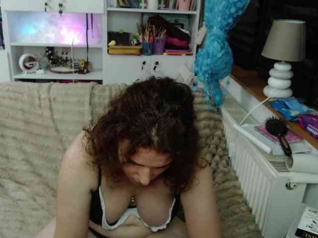 DomSubFemme webcam