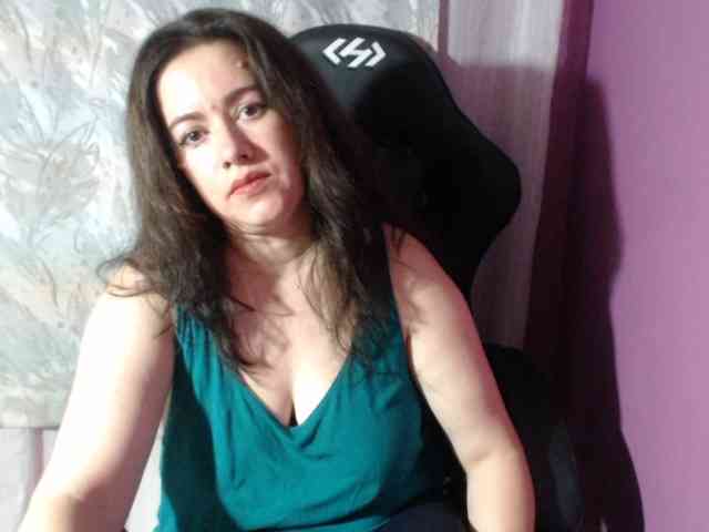 GldSquirt23 webcam