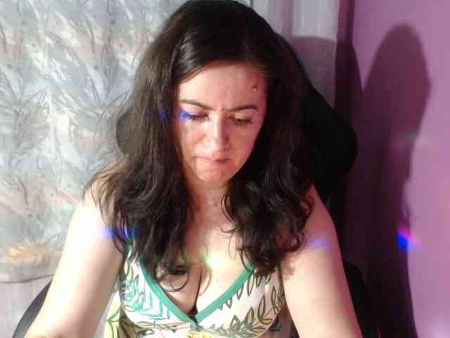 GldSquirt23 webcam