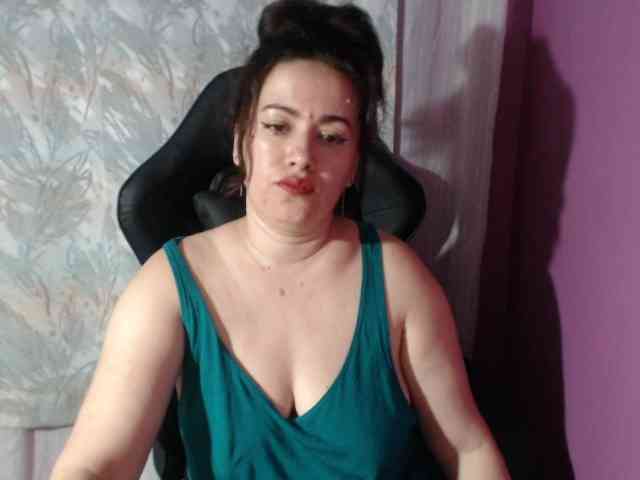 GldSquirt23 webcam