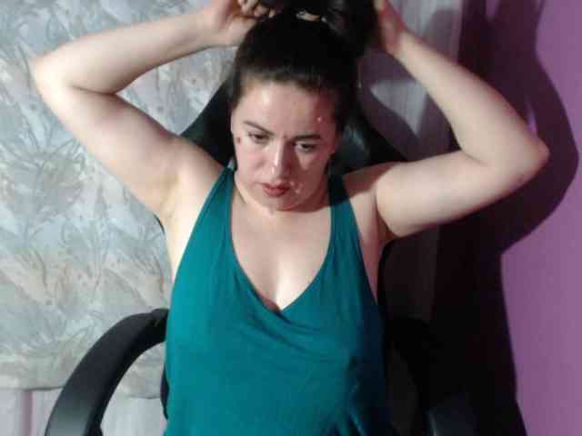 GldSquirt23 webcam