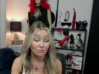 Soft-Crystal Porn Show