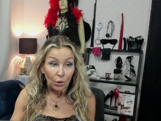 Soft-Crystal Porn Show