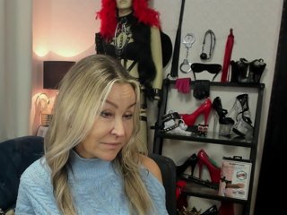 Soft-Crystal Porn Show
