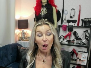 Soft-Crystal Porn Show
