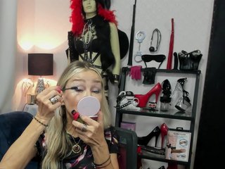 Soft-Crystal Porn Show