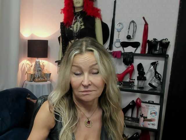 soft-crystal live cam on BongaCams