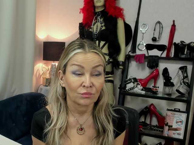 soft-crystal live cam on BongaCams