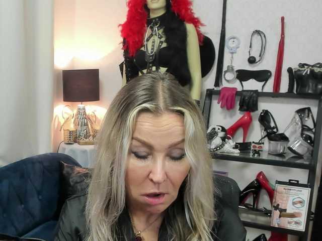 soft-crystal live cam on BongaCams