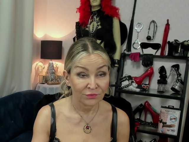 soft-crystal, en directo ahora en BongaCams
